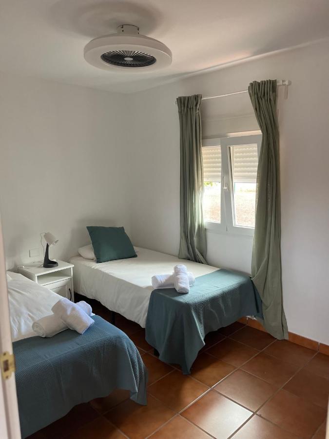 2 Bedroom Apartments Los Cristianos Beach Tenerife Tamaragua 阿罗纳 外观 照片