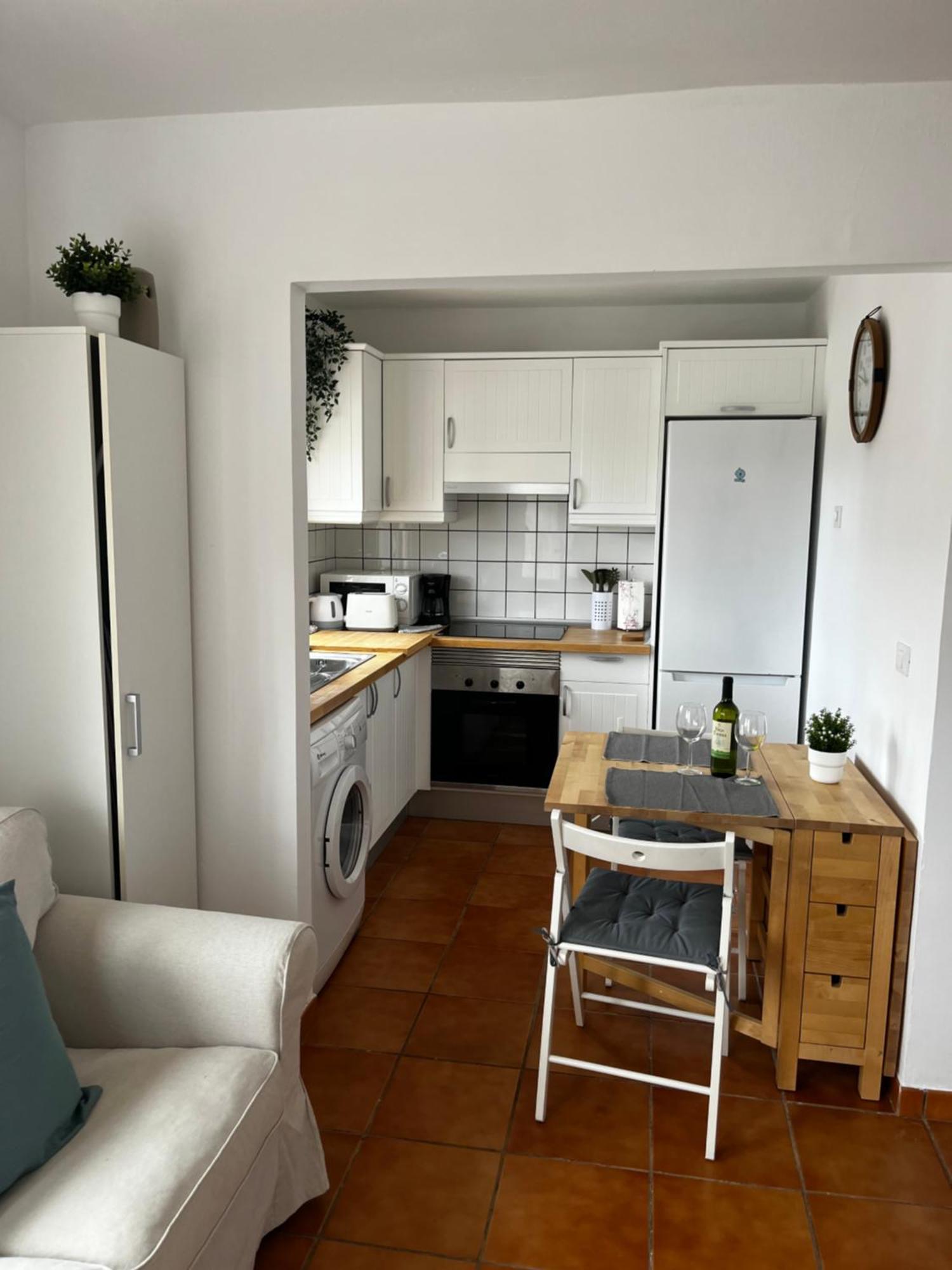 2 Bedroom Apartments Los Cristianos Beach Tenerife Tamaragua 阿罗纳 外观 照片